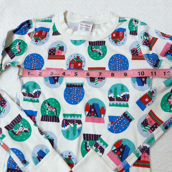 Hanna Andersson Pajama Set Winter Snow Globes Size 6-7 - festive, charming - Picture 3 of 10